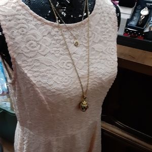 Women's dress